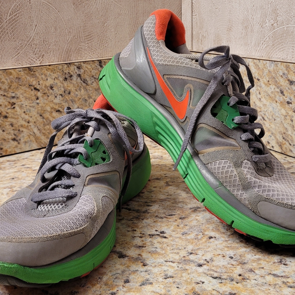 Gym Gear Nike Women's Lunarglide Gray/Green Running Sneakers Sz. 8.5